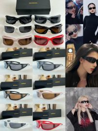 Picture of Balenciga Sunglasses _SKUfw54023029fw